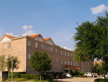 Hawthorn Suites by Wyndham Addison Galleria