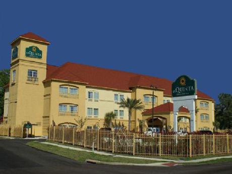 La Quinta Inn & Suites Houston  Normandy