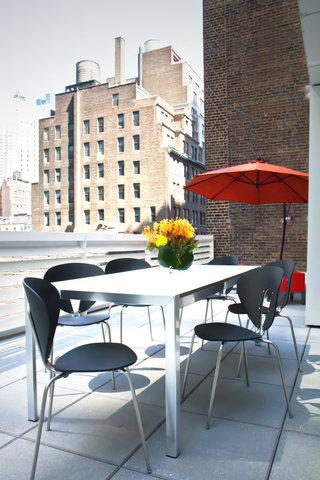 Cassa Hotel and Residences