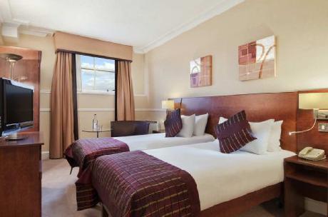 EDINBURGH GROSVENOR HILTON