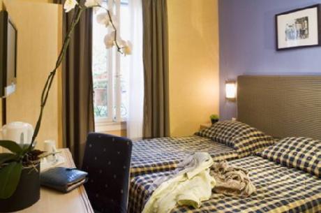 Paris Eiffel Cambronne