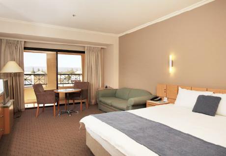 Stamford Grand Adelaide