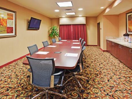 Holiday Inn Express Hotel & Suites ATASCADERO