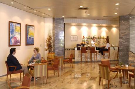 Catalonia Giralda Hotel