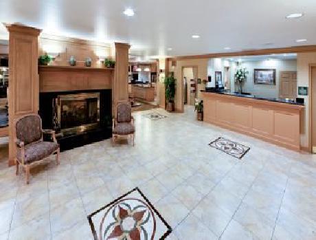 Hawthorn Suites by Wyndham Detroit Warren