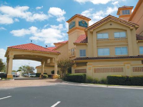La Quinta Inn & Suites Austin Airport