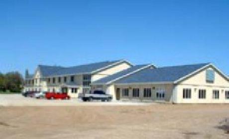 DeSmet Super Deluxe Inn & Stes