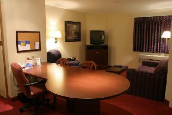 Candlewood Suites DETROIT-ANN ARBOR