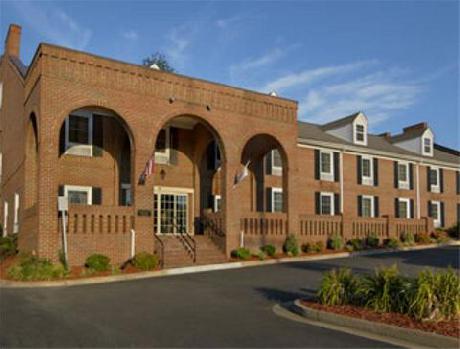 Baymont Inn & Suites Richmond