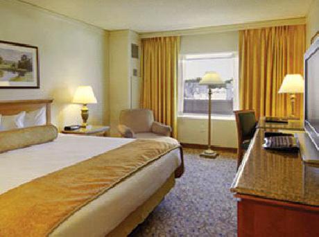 Harrahs St. Louis Casino and Hotel