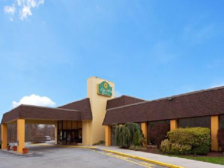 La Quinta Inn and Suites Armonk