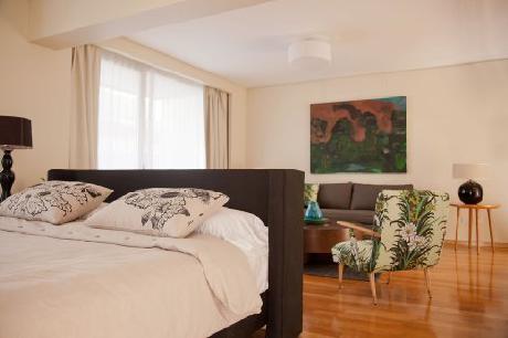 Art Suites And Gallery