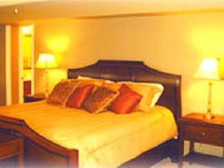 Laurel Grove Inn on the South