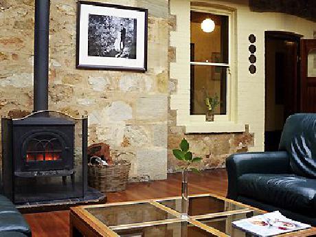 Grand Mercure Hotel Mt Lofty House