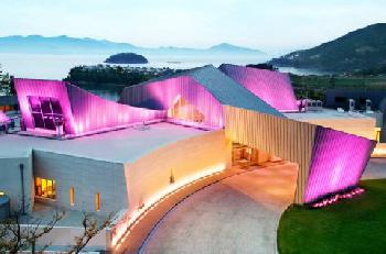 HILTON NAMHAE GOLF SPA RESORT