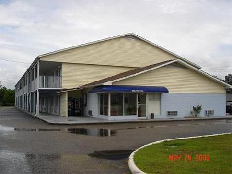 American Inn - Fort Jackson