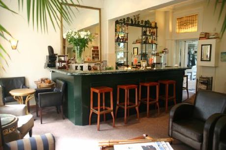 Sandton Filosoof Hotel