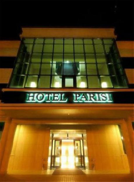Hotel Parisi