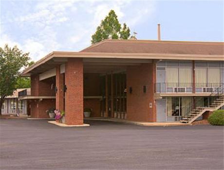 Travelodge Six Flags / Gray Summit