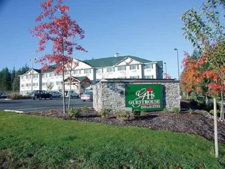 GuestHouse Inn & Suites DuPont