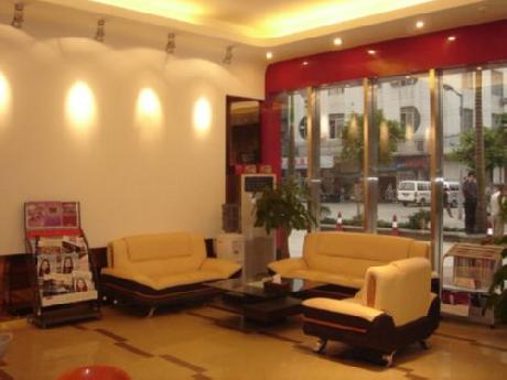 Dongyue Fashion Business Hotel