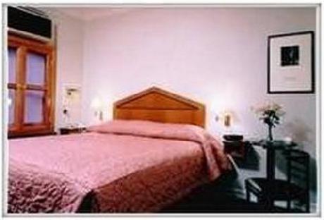 Mayfair New York Hotel