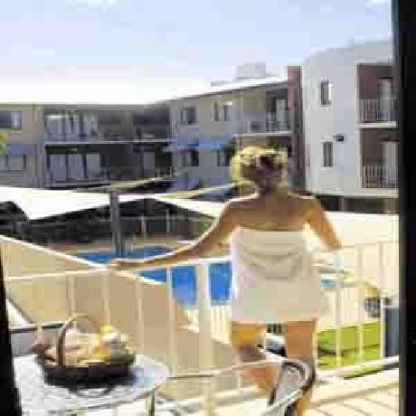 Quest Darwin Serviced Apts