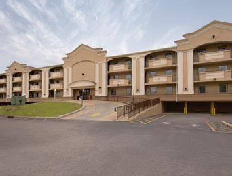 Howard Johnson Express Inn - Parsippany