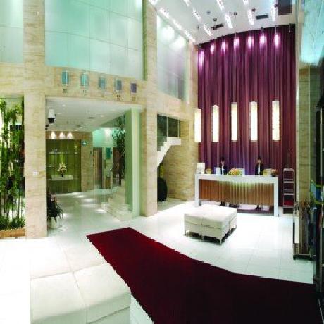 Hubei Business Hotel