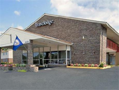 Travelodge Williamsburg Central