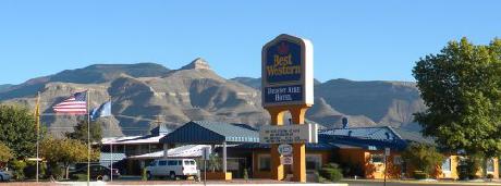 BEST WESTERN Desert Aire Hotel