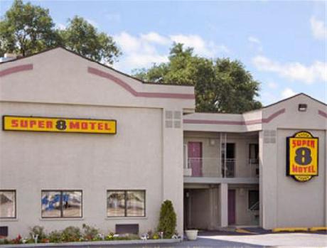 Super 8 Chicago/Rosemont/Ohare/SE