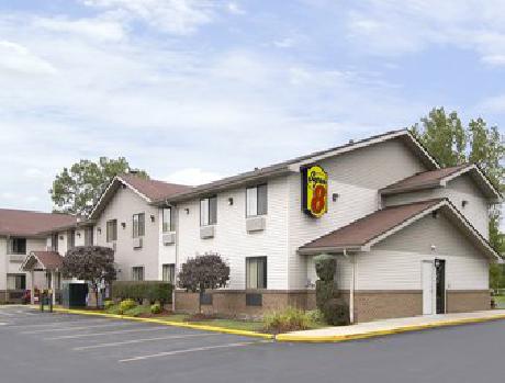 Super 8 Mentor/Cleveland Area