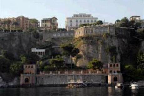 Europa Palace Grand Hotel