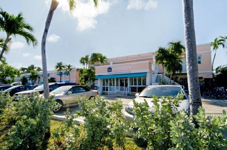 BEST WESTERN PLUS Hibiscus Motel