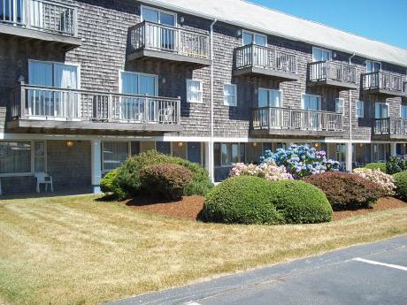 Ocean Mist Beach Hotel And Suites Cape Cod