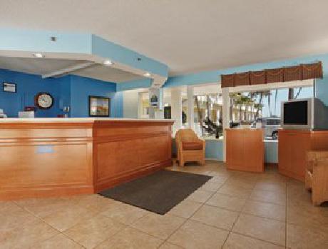Days Inn Ormond Beach Mainsail Oceanfront
