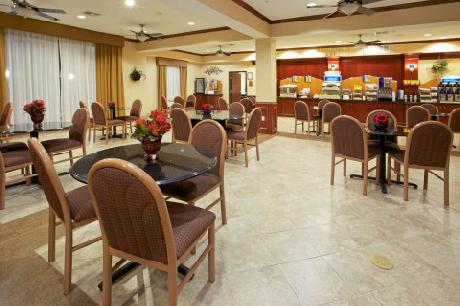 Holiday Inn Express Hotel & Suites HOUSTON EAST