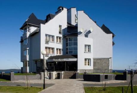 Onega Castle Hotel