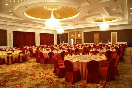 Holiday Inn ERDOS CITY