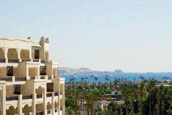 Steigenberger Al Dau Beach Hotel