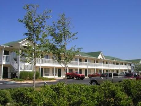 Sun Suites of Stockbridge Atlanta South I-75