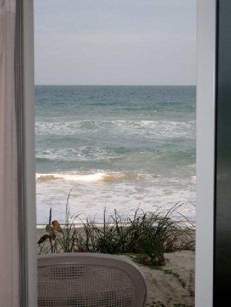 Sandy Shoes Beach Hotel