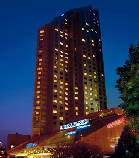 Renaissance Shanghai Yangtze Hotel