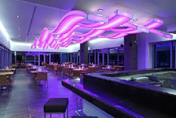 Las Americas Torre del Mar