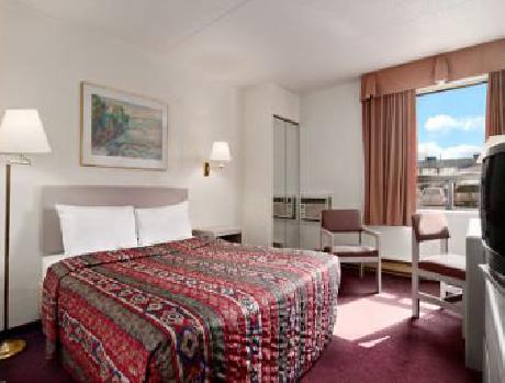 Travelodge Edmonton West