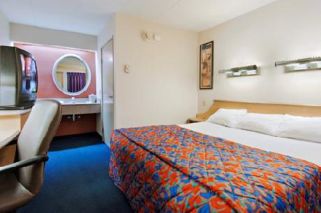 Red Roof Inn Mt Laurel