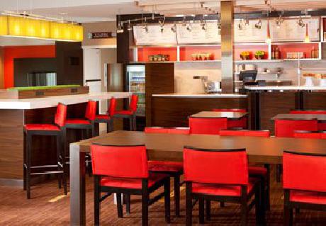 Courtyard Las Vegas Convention Center