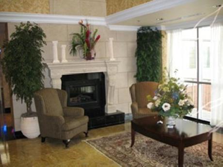 Monte Carlo Inns - Vaughn Suites