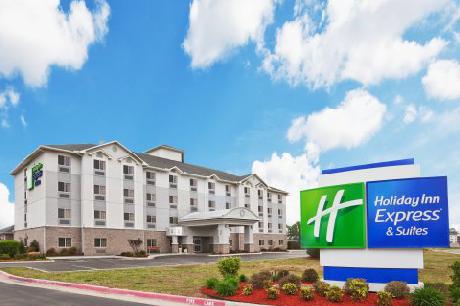 Holiday Inn Express Hotel & Suites JENKS